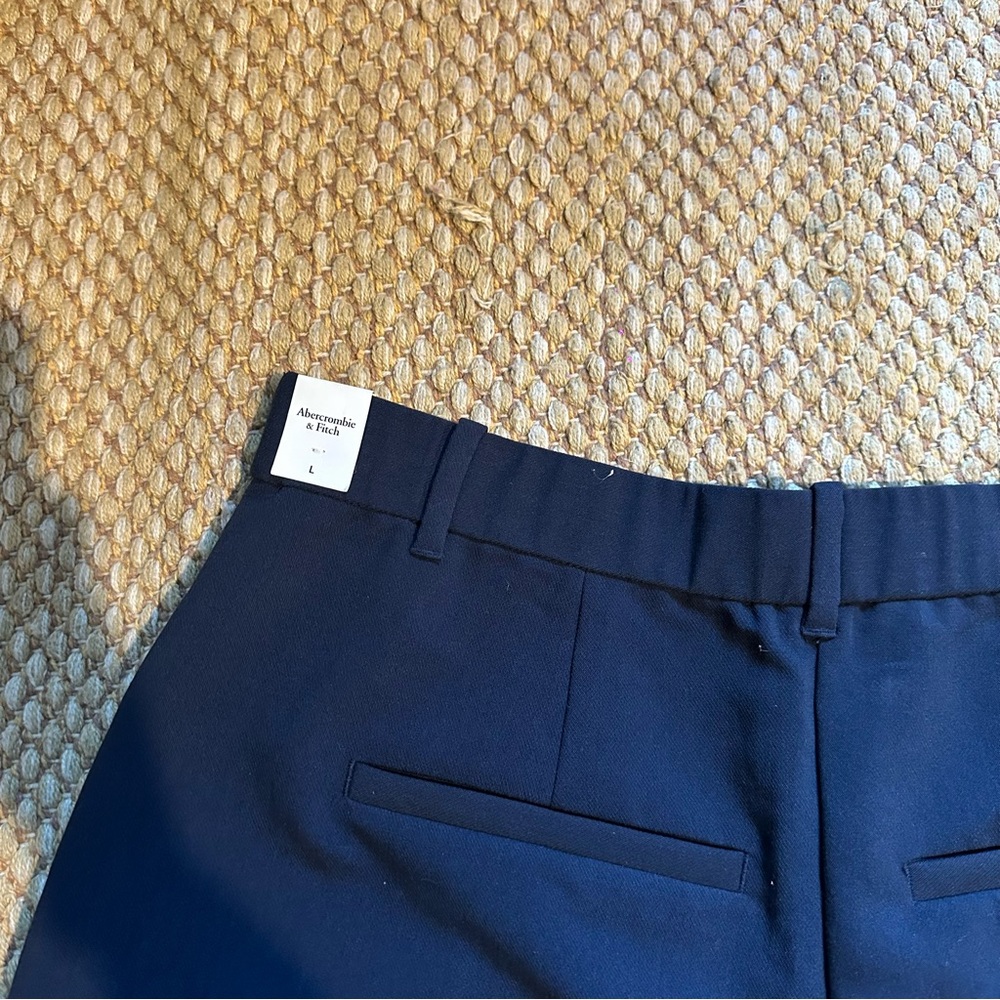 Abercrombie & Fitch High Waisted Pleated Navy Shorts - Picture 8 of 8